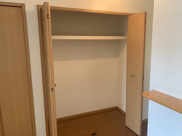 エレガンス・ヴィラAの物件内観写真